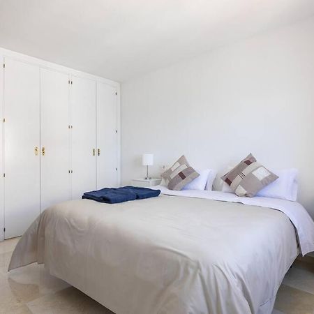 Seaview Estepona Marine Port With Pools Екстериор снимка