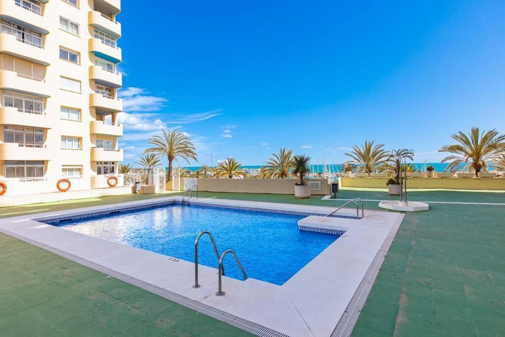 Seaview Estepona Marine Port With Pools Екстериор снимка