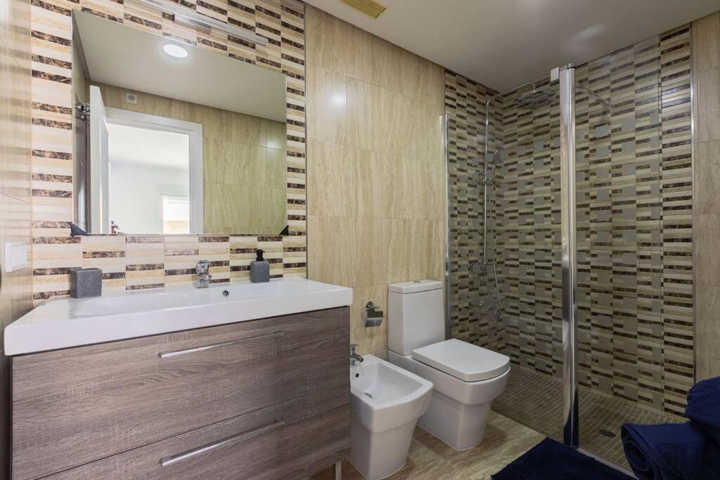 Seaview Estepona Marine Port With Pools Екстериор снимка