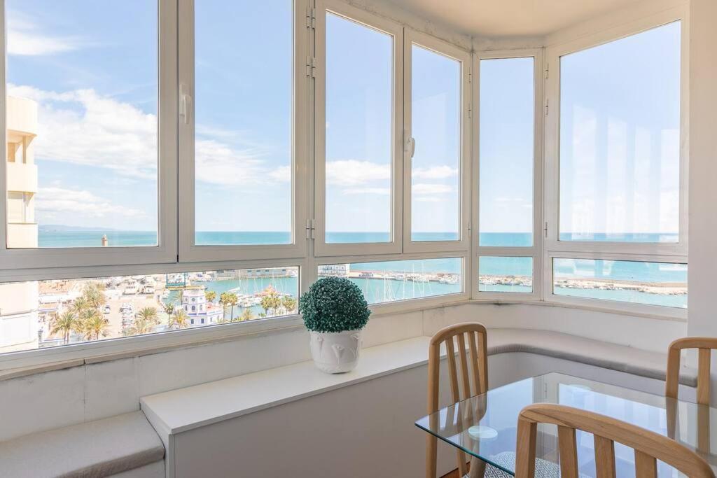Seaview Estepona Marine Port With Pools Екстериор снимка